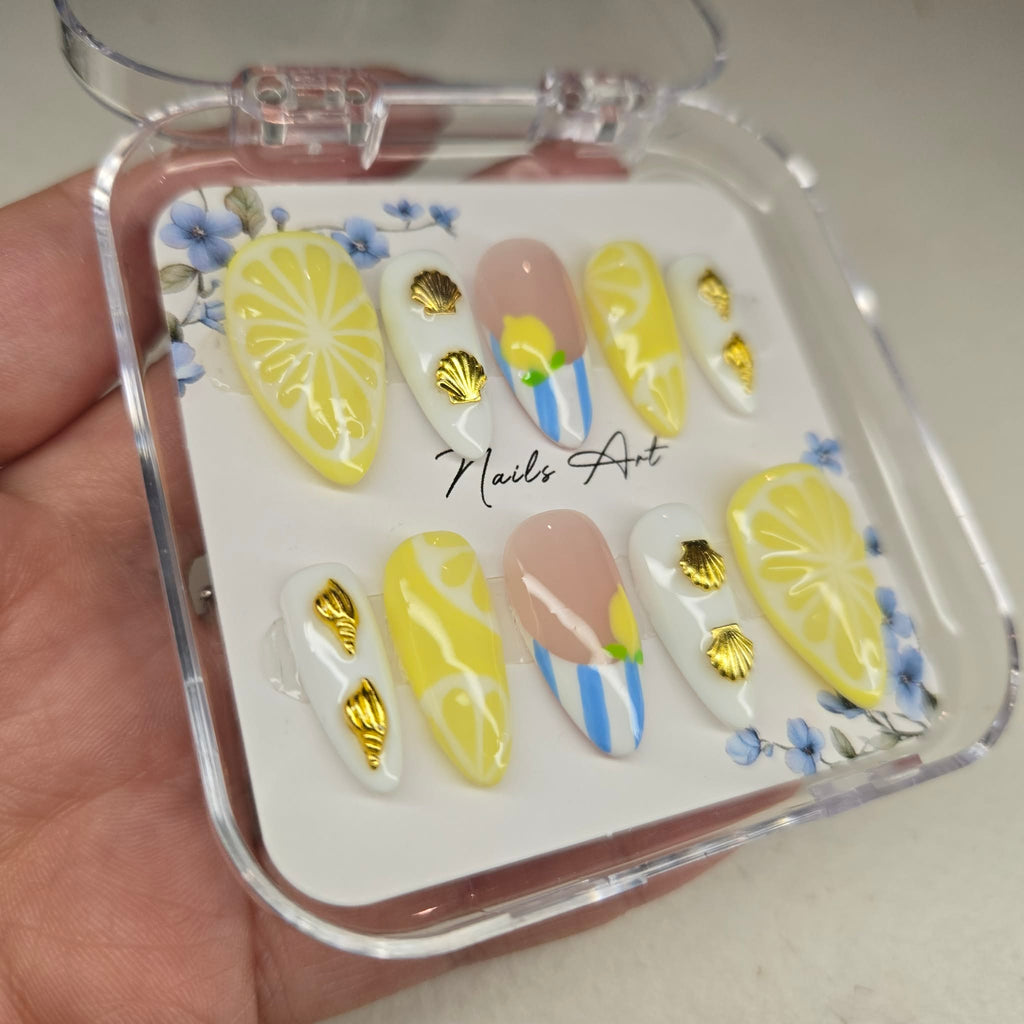 Summery Beach Nail Set