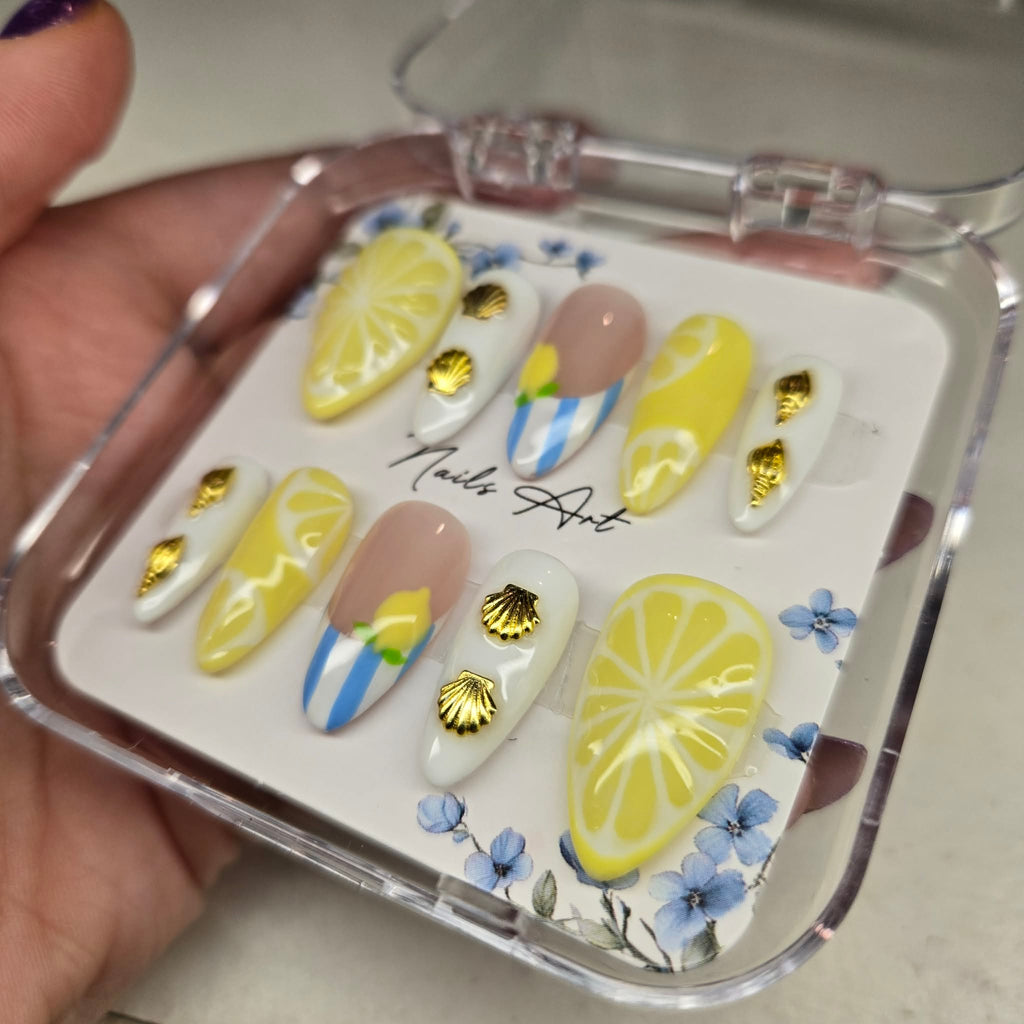 Summery Beach Nail Set