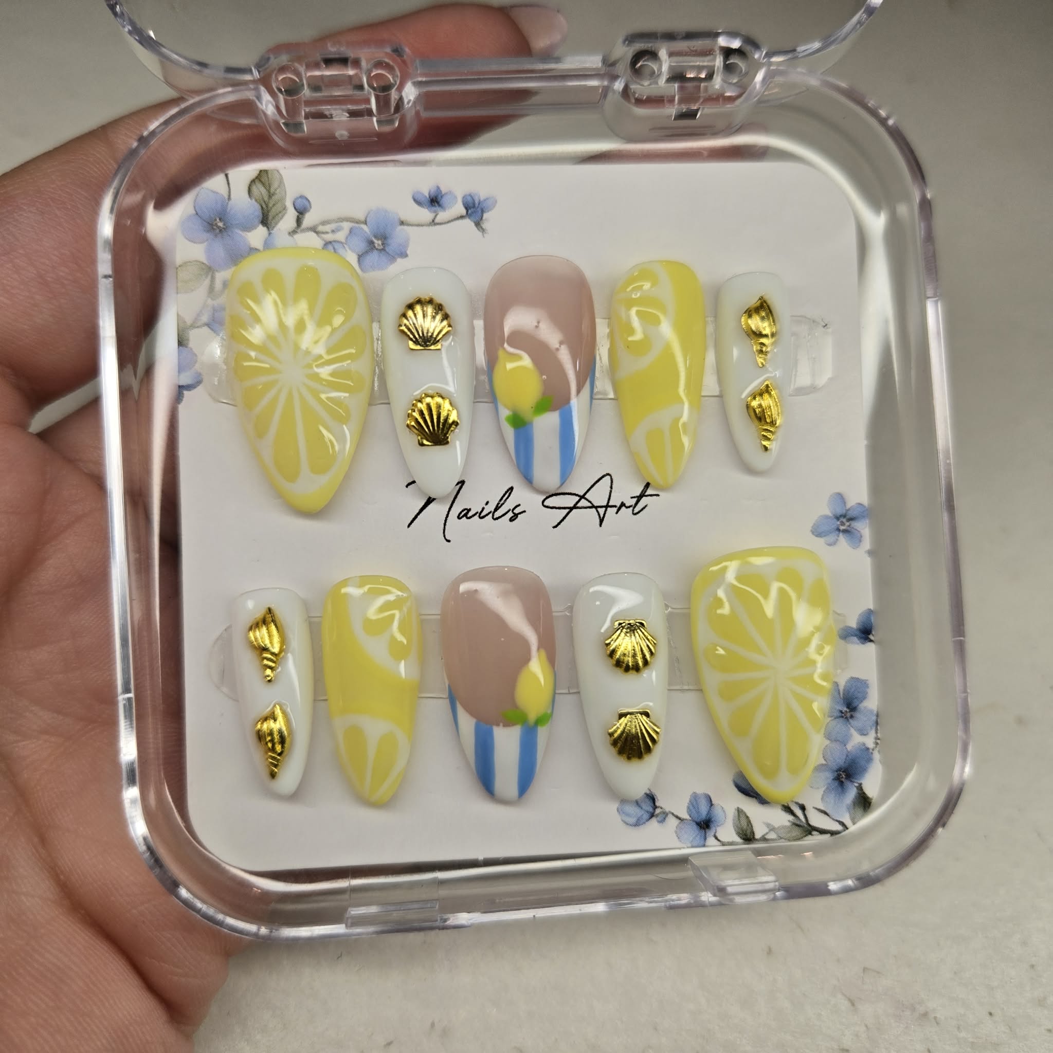 Summery Beach Nail Set