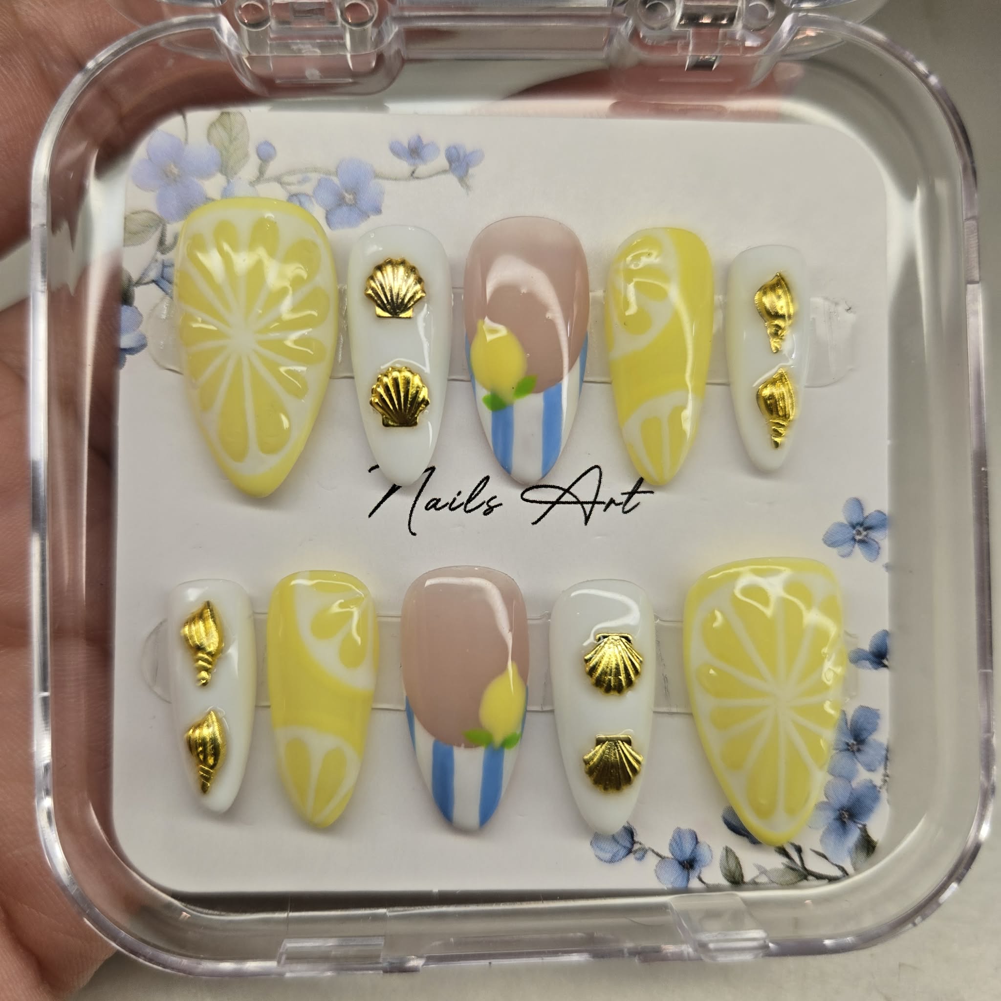 Summery Beach Nail Set